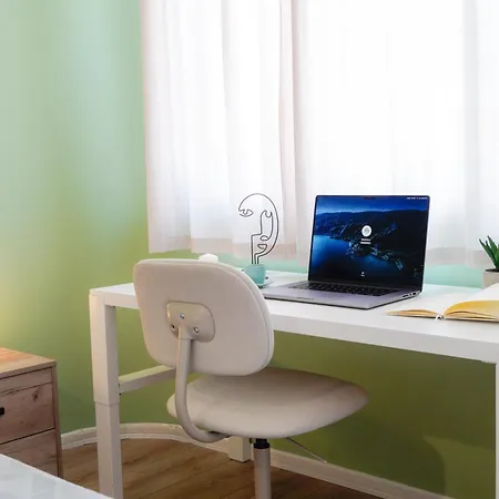 Cosy, Fully Renovated 2bd Near The Cathedral 公寓 *
