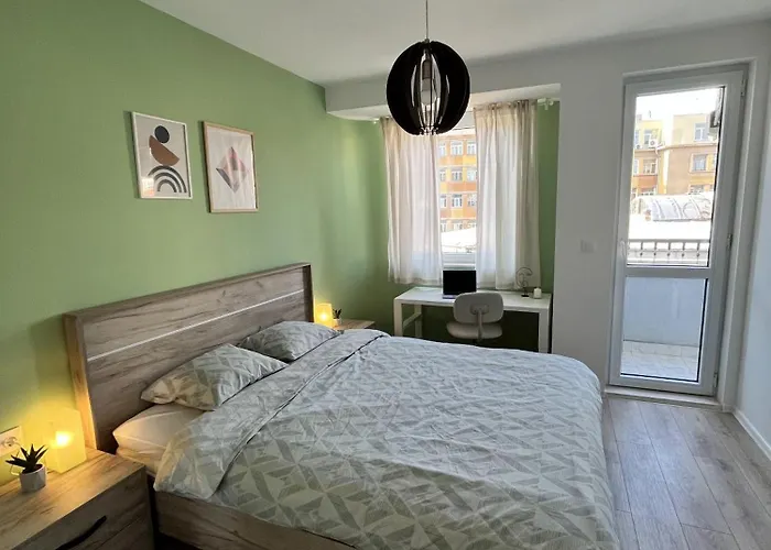 Cosy, Fully Renovated 2bd Near The Cathedral Βάρνα