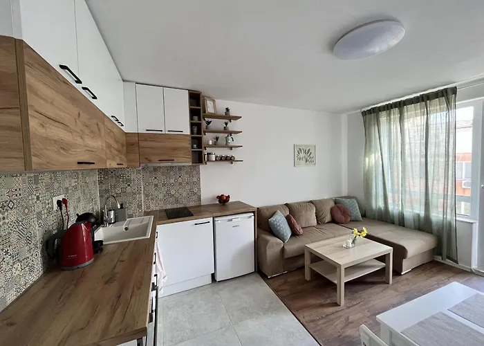 Cosy, Fully Renovated 2bd Near The Cathedral * Βάρνα