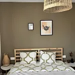 Cosy, Fully Renovated 2bd Near The Cathedral