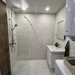Apartman Cosy, Fully Renovated 2bd Near The Cathedral *