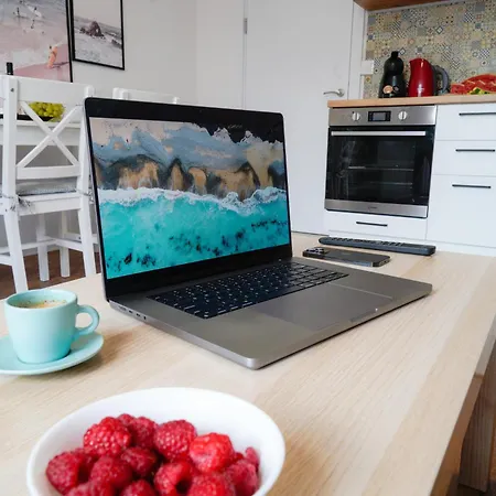 Apartment Cosy, Fully Renovated 2bd Near The Cathedral *