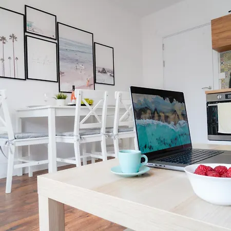 Cosy, Fully Renovated 2bd Near The Cathedral Апартамент *