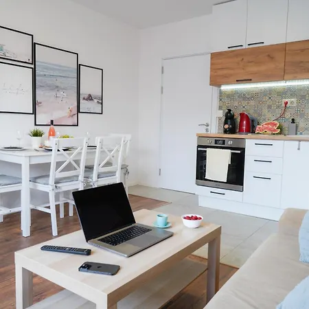 Apartman Cosy, Fully Renovated 2bd Near The Cathedral *