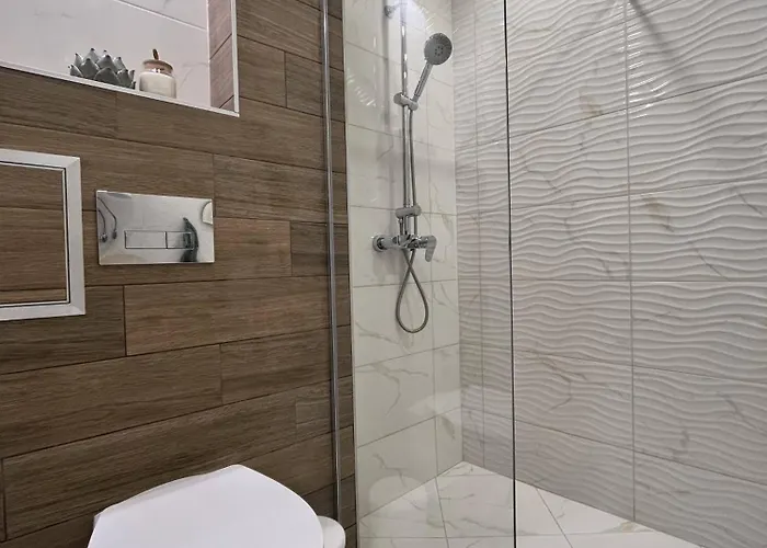 Apartament Cosy, Fully Renovated 2bd Near The Cathedral *